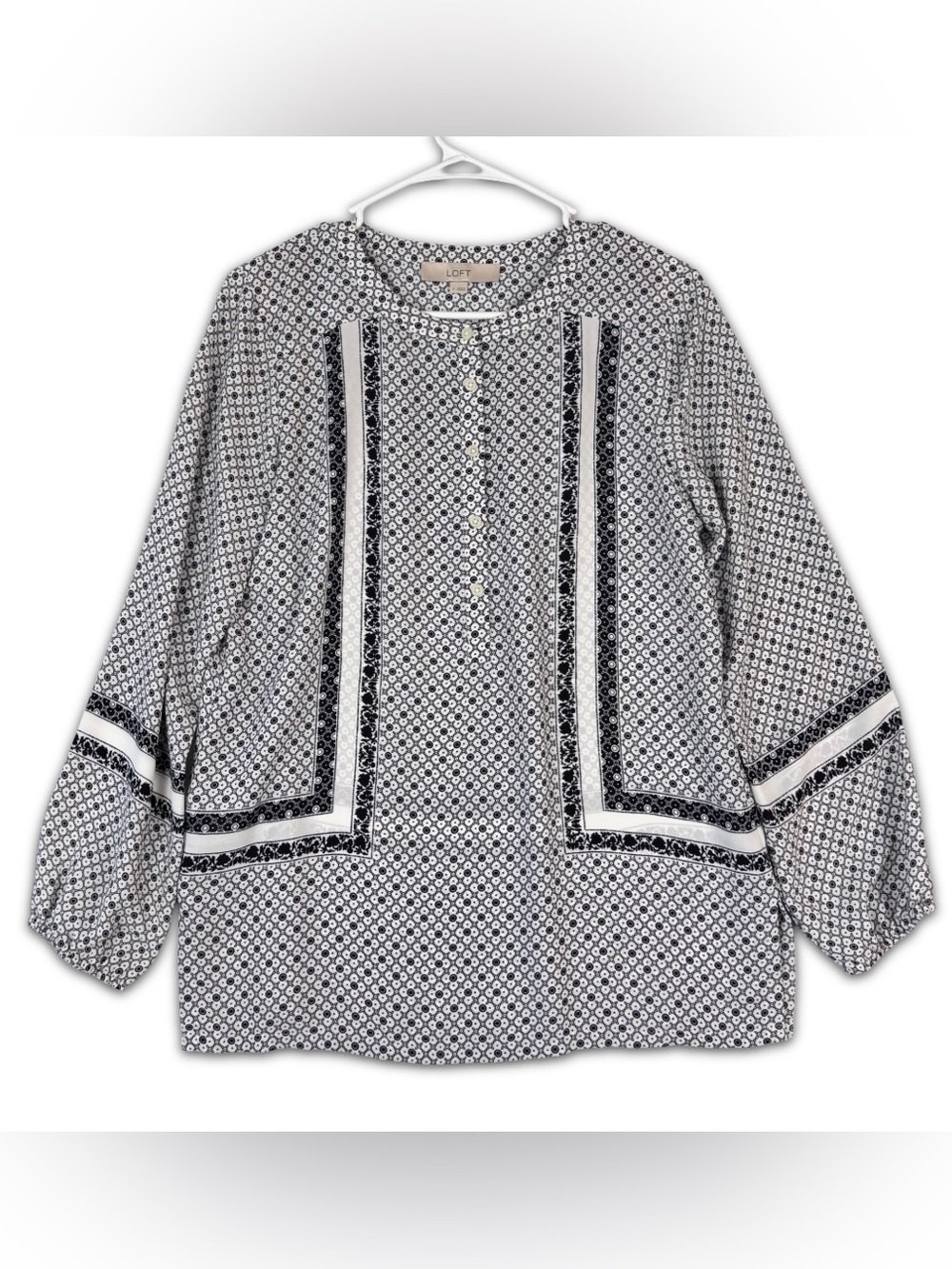 Ann Taylor LOFT Popover Blouse Womens S Small White Black Geo Long Sleeve
